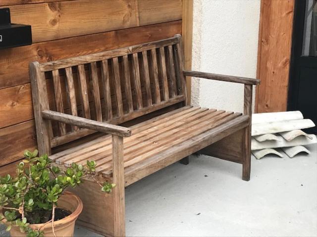 Hotel La Petite Auberge Ares Kültér fotó