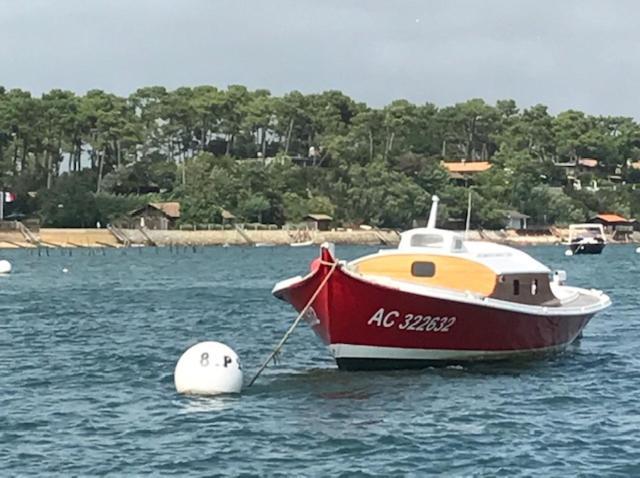 Hotel La Petite Auberge Ares Kültér fotó